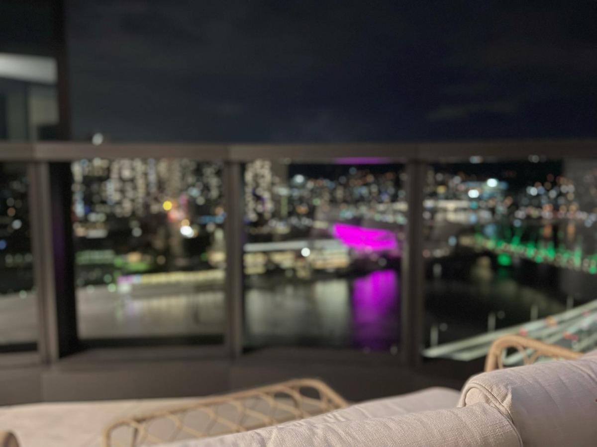 Brisbane Riverfront Oasis 2Bed Panoramic Riverview Luaran gambar